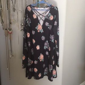 TILLYS Floral Dress 🌼